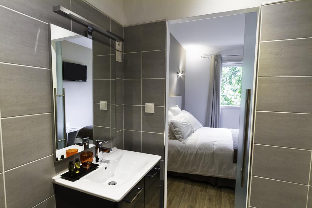 Hotel Les Petits Oreillers แซ็ง-มาร์แต็ง-ดิอาร์เดช ห้อง รูปภาพ