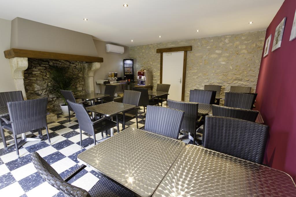 Hotel Les Petits Oreillers แซ็ง-มาร์แต็ง-ดิอาร์เดช ภายนอก รูปภาพ